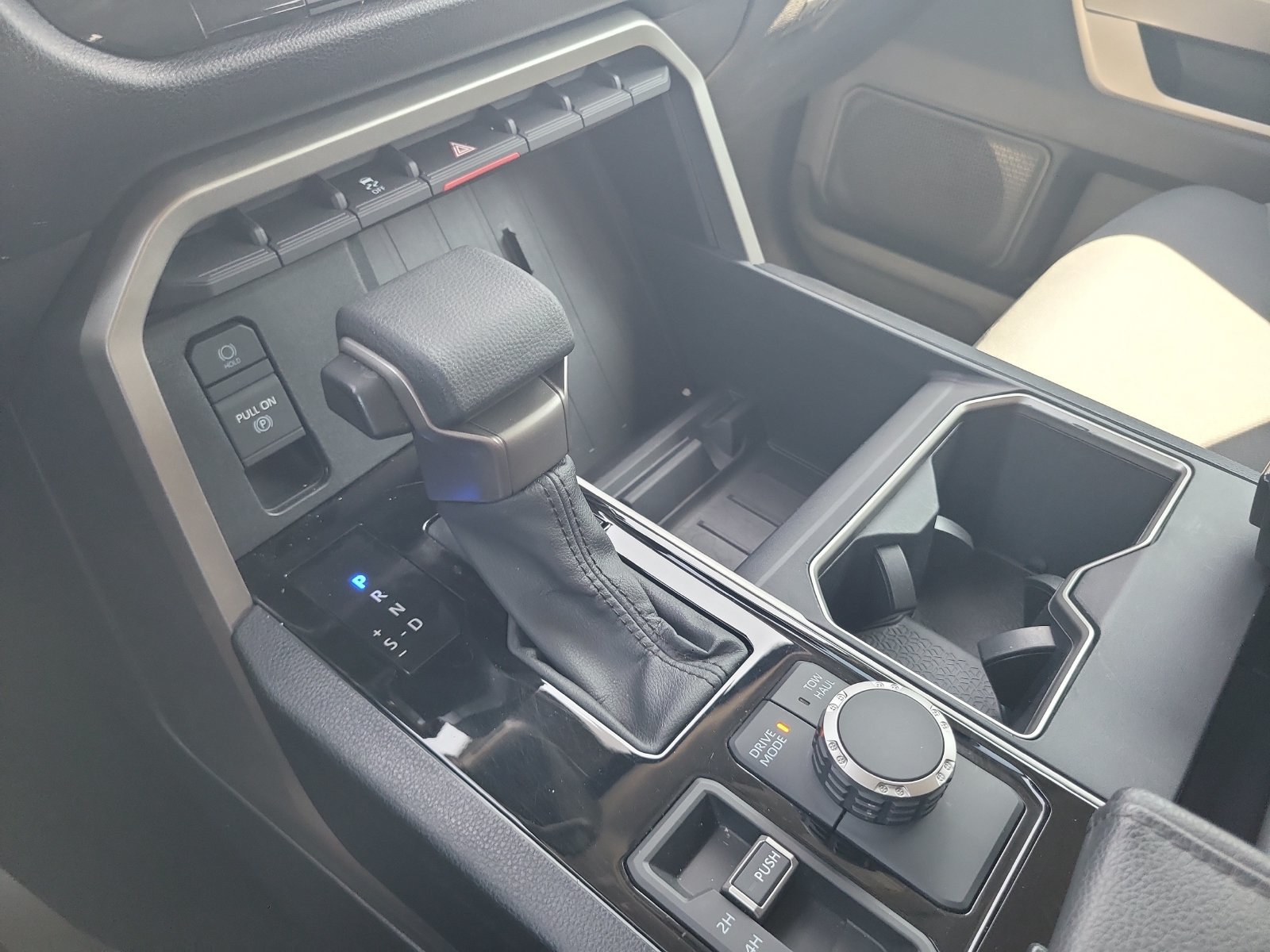 Used 2024 Toyota Tundra SR5 AWD/4WD image 28