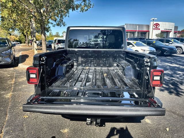 Used 2025 Jeep Gladiator Willys image 32