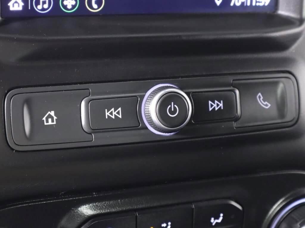 Used 2020 Chevrolet Silverado 1500 Custom image 19