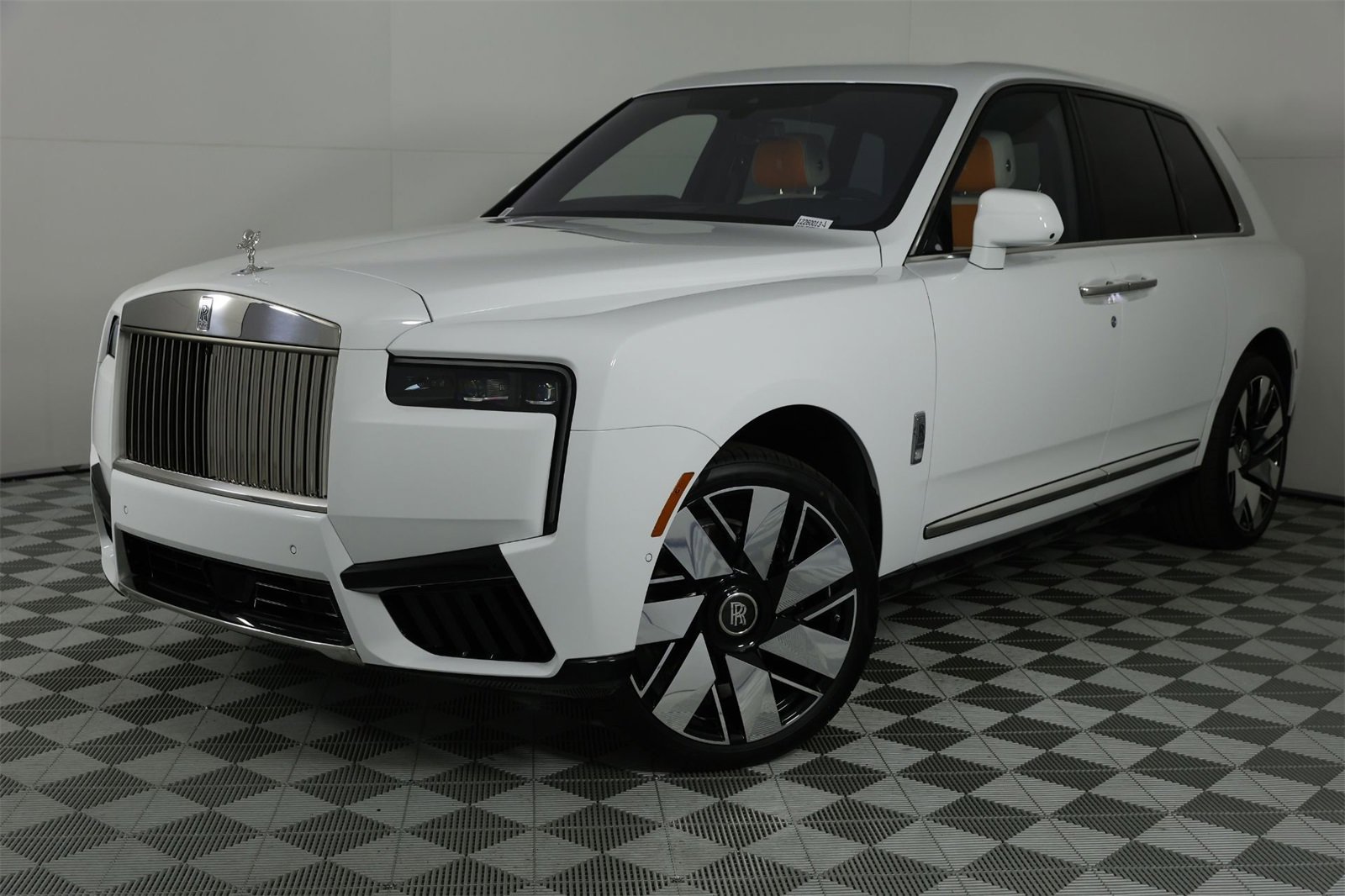 New 2026 Rolls-Royce Cullinan image 40