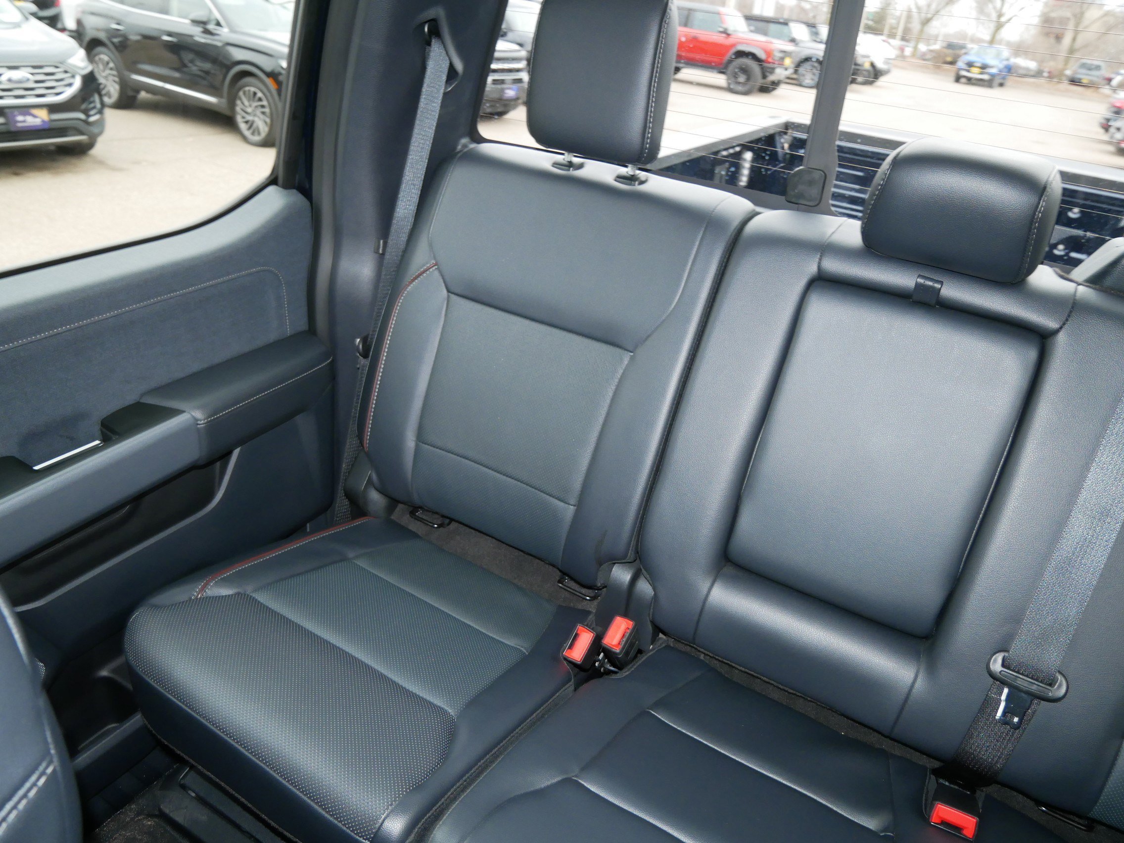 Used 2023 Ford F250 Lariat w/ Camper Package image 12