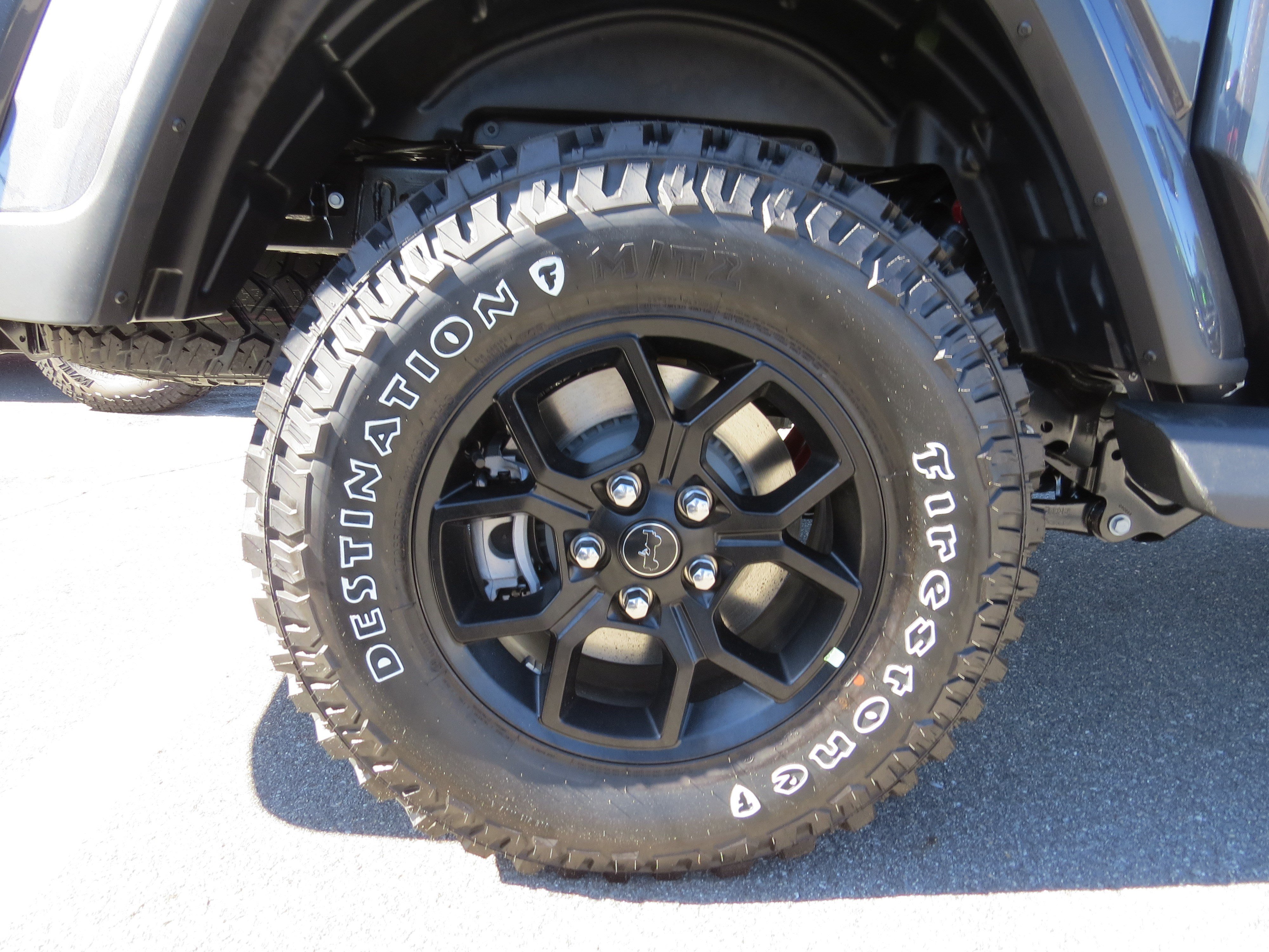 New 2025 Jeep Gladiator Sport AWD/4WD image 10