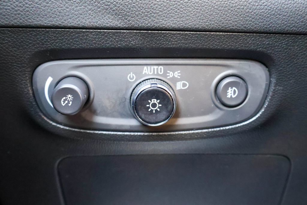 Used 2023 Buick Encore GX Preferred image 17