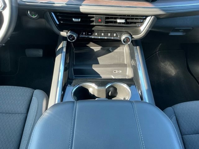 Used 2026 Chevrolet Tahoe LS w/ Max Trailering Package AWD/4WD image 28