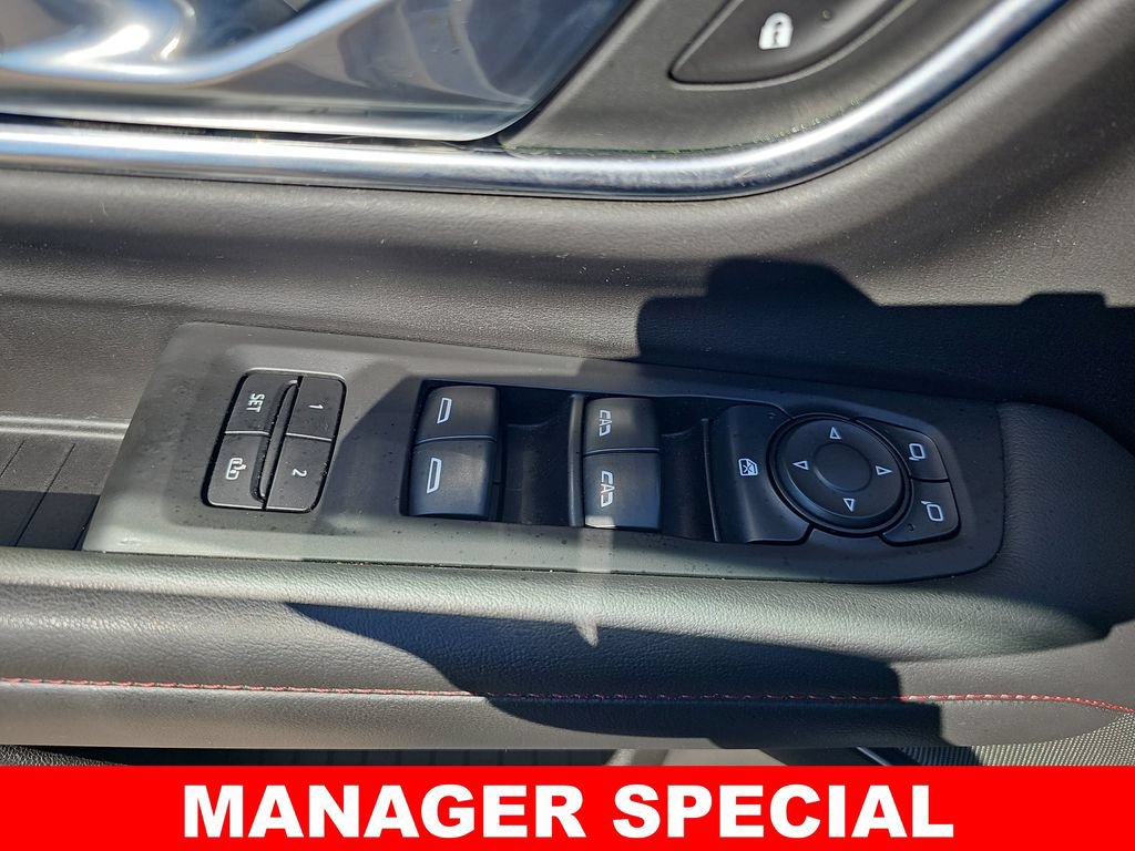 Used 2021 Chevrolet Suburban RST AWD/4WD image 29
