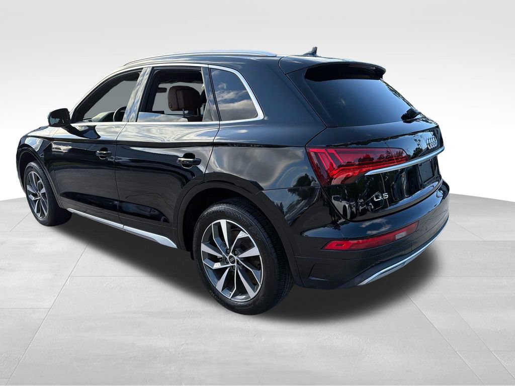 Used 2021 Audi Q5 2.0T Premium w/ Convenience Package AWD/4WD image 5
