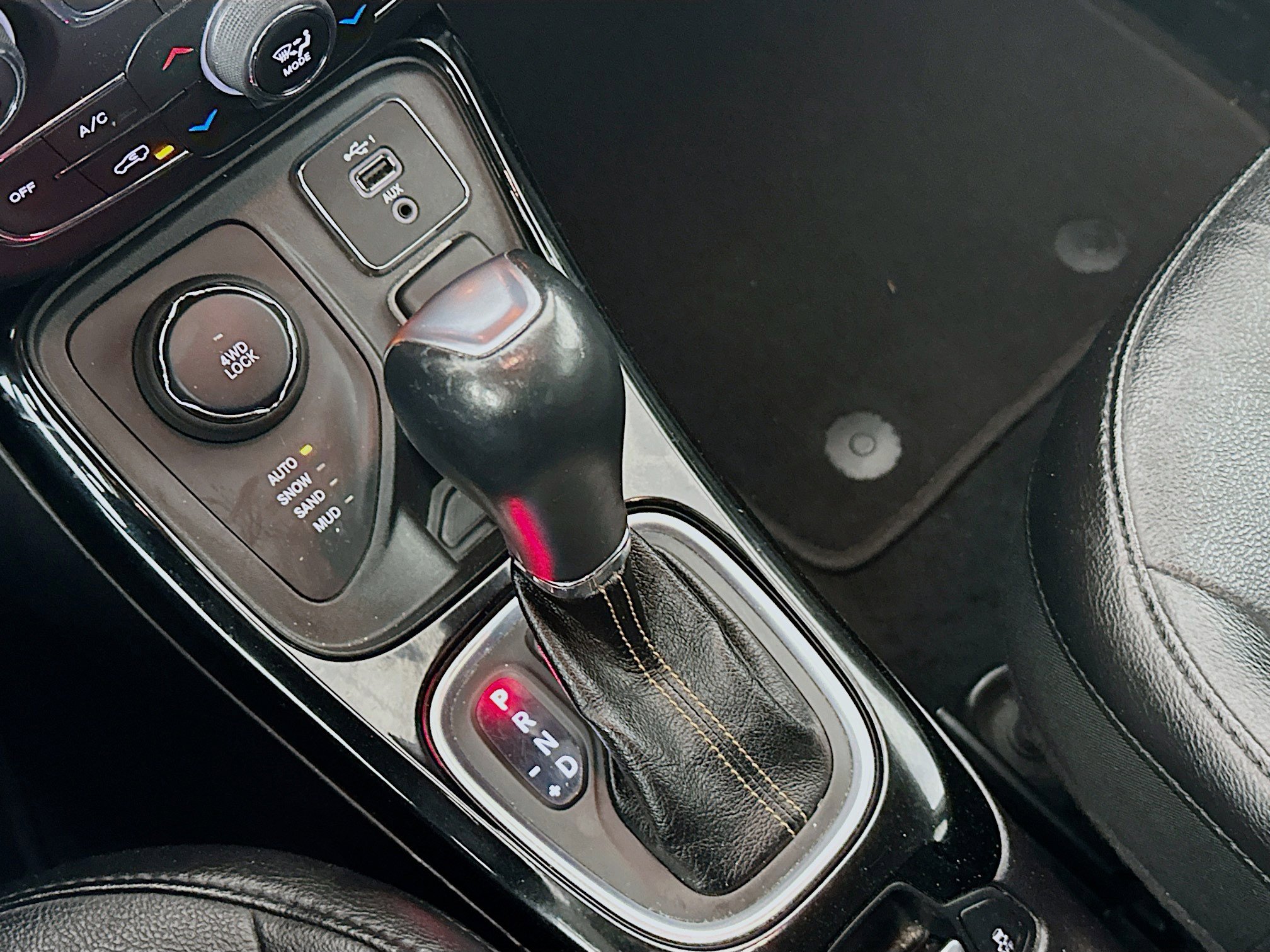 Used 2021 Jeep Compass Limited image 24