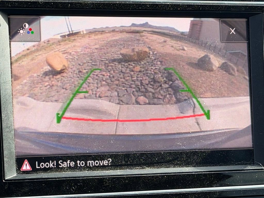 Used 2021 Volkswagen Atlas Cross Sport S image 21