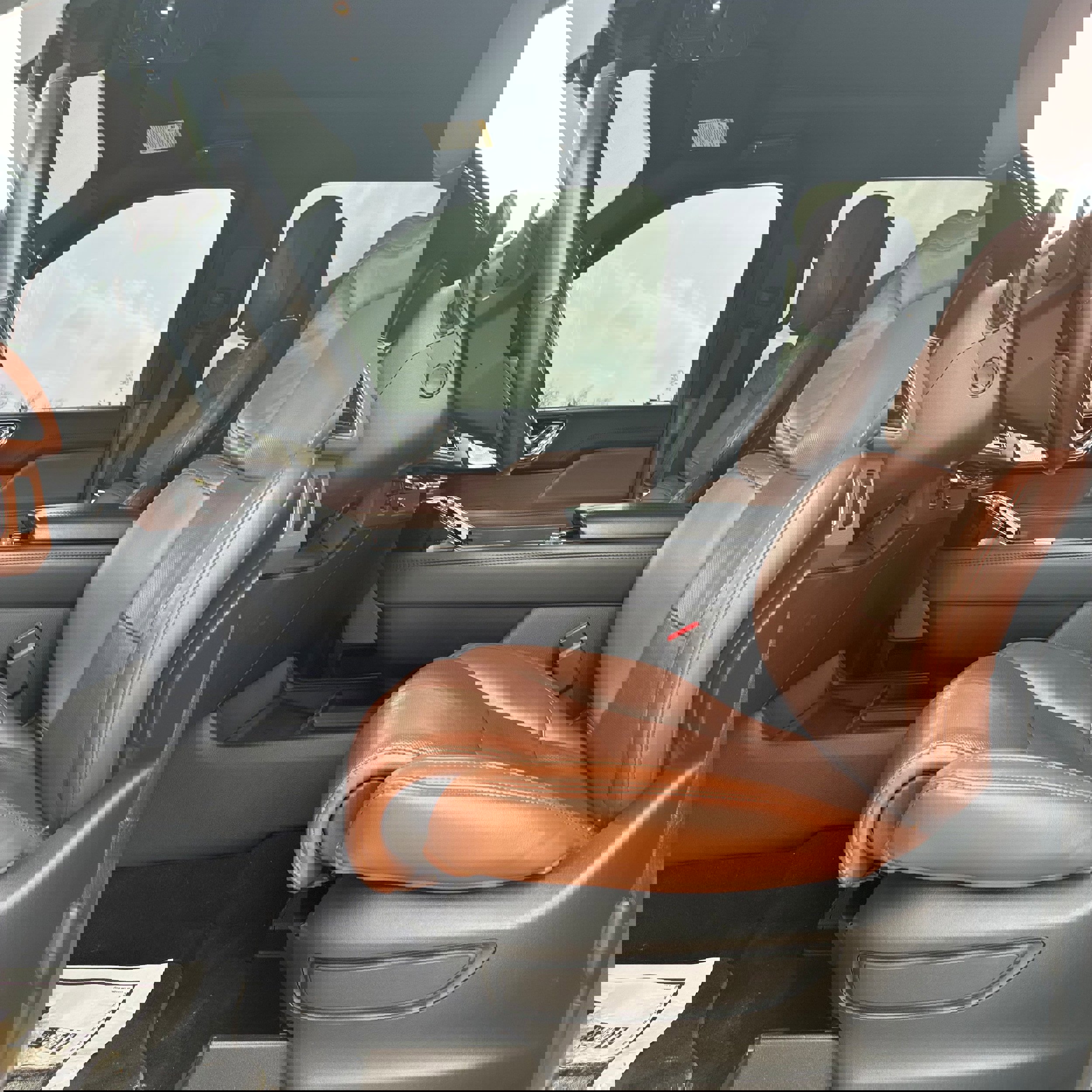 Used 2023 Lincoln Navigator L Reserve image 10