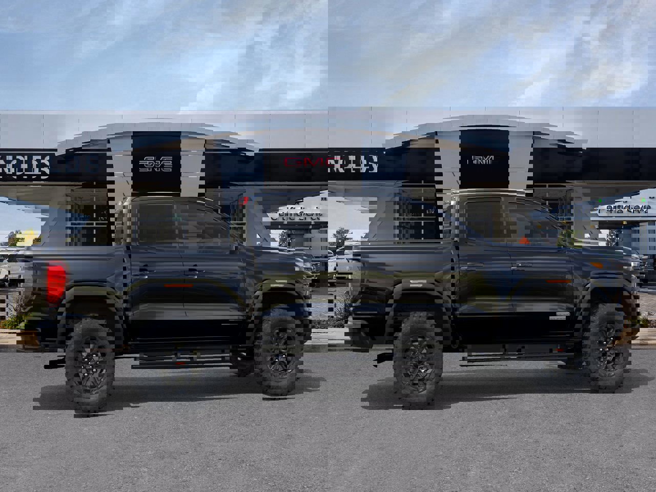 New 2025 GMC Canyon Elevation w/ Convenience Package image 5