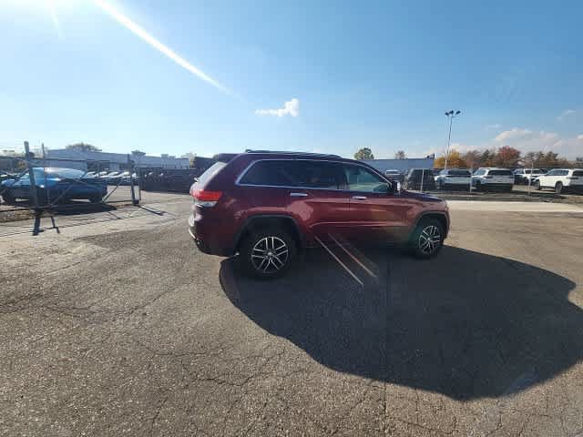 Used 2018 Jeep Grand Cherokee Limited AWD/4WD image 14