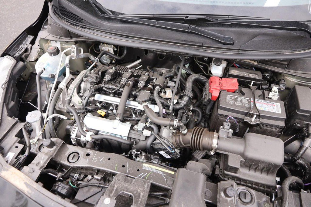 New 2025 Nissan Versa SV w/ Trunk Package image 25