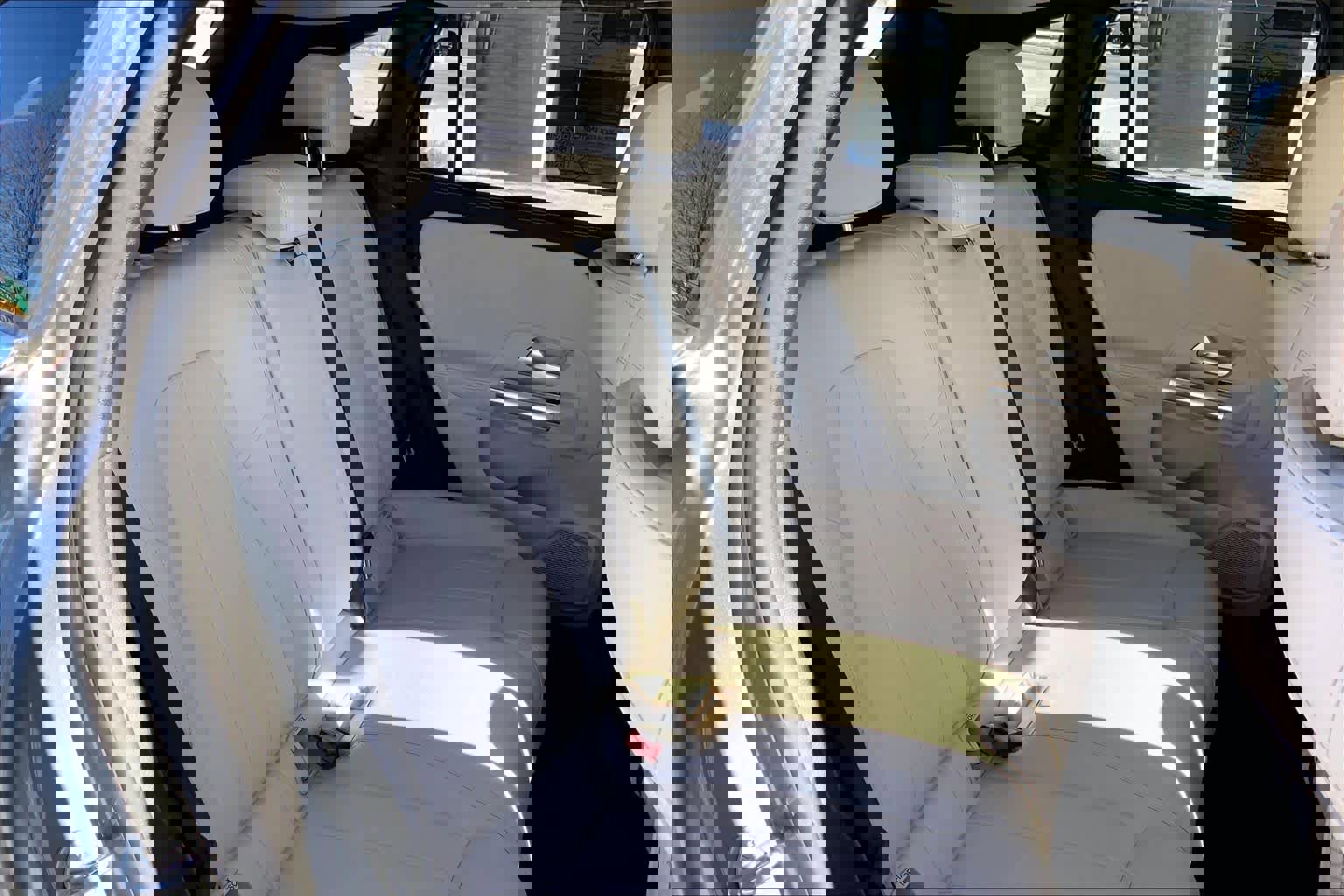 Certified 2023 Mercedes-Benz GLA 250 4MATIC image 19