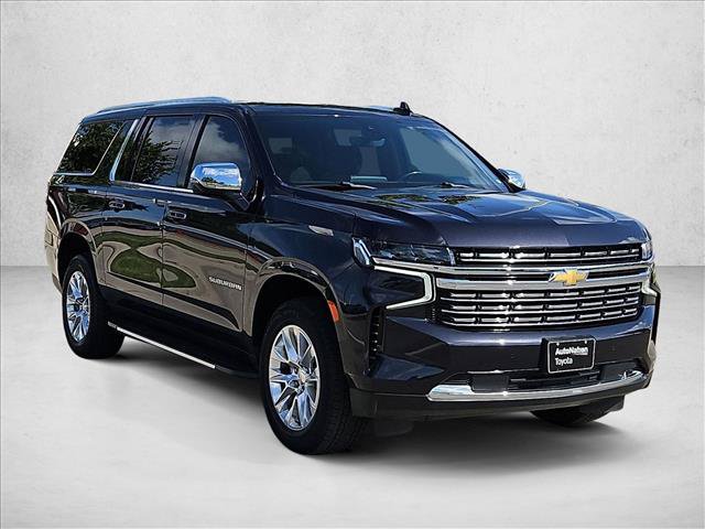 Used 2022 Chevrolet Suburban Premier RWD image 3