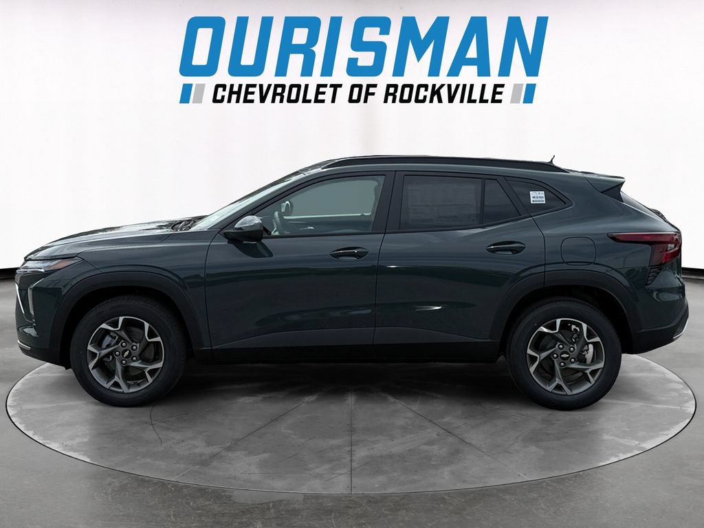 New 2026 Chevrolet Trax LT w/ Sunroof Package FWD image 3