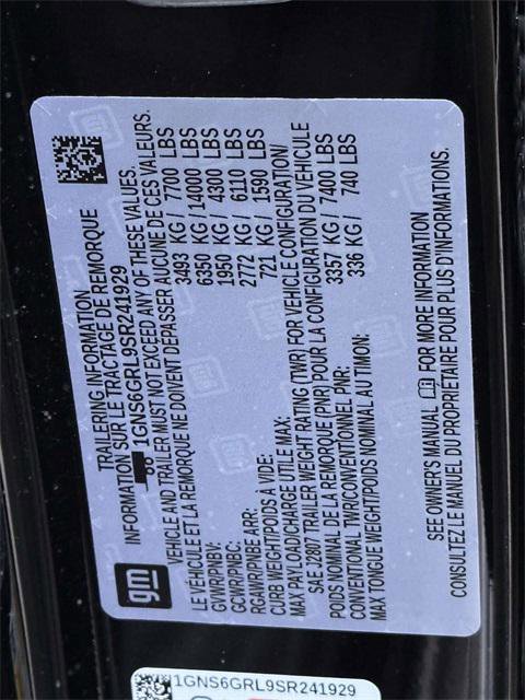 Used 2025 Chevrolet Suburban High Country image 30