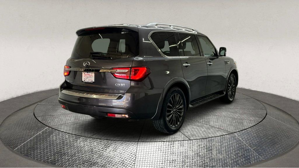 Used 2023 INFINITI QX80 Premium Select w/ Cargo Package image 7