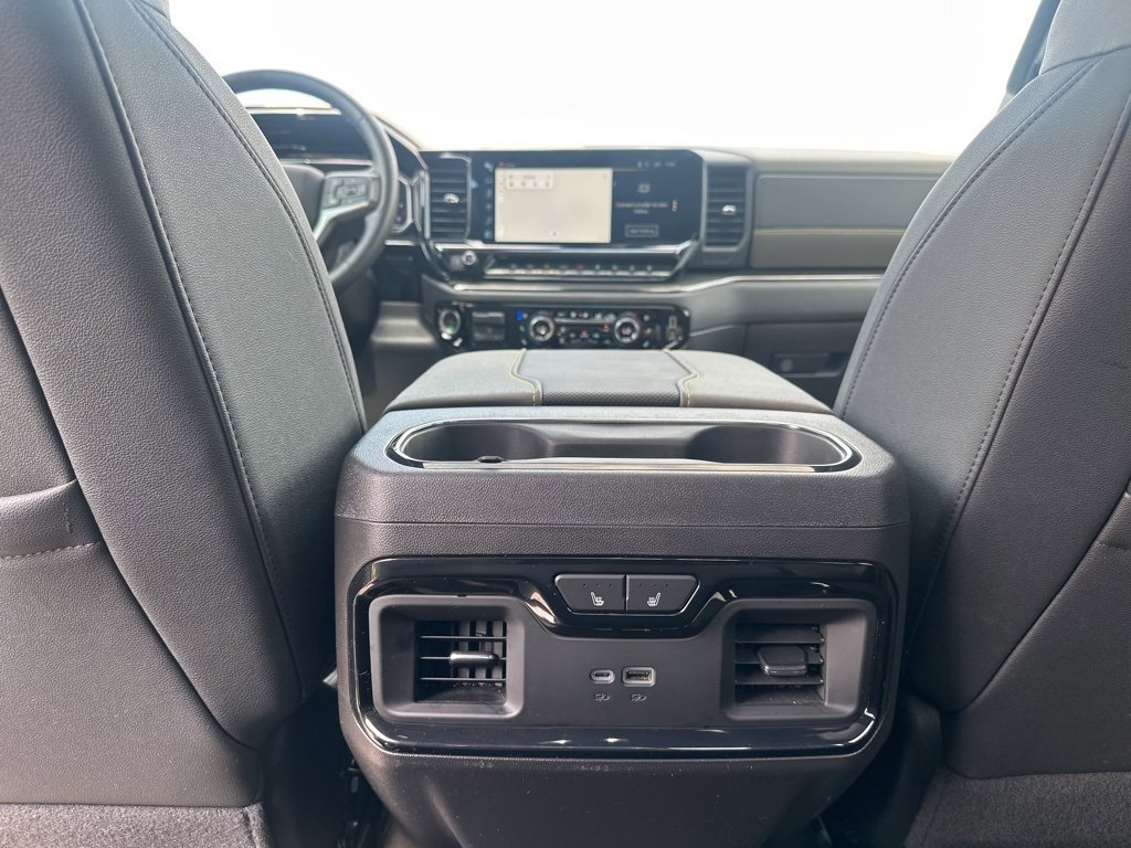 Used 2024 Chevrolet Silverado 1500 ZR2 w/ Technology Package image 35