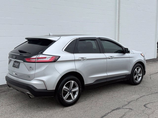 Used 2019 Ford Edge SEL w/ Equipment Group 201A AWD/4WD image 4