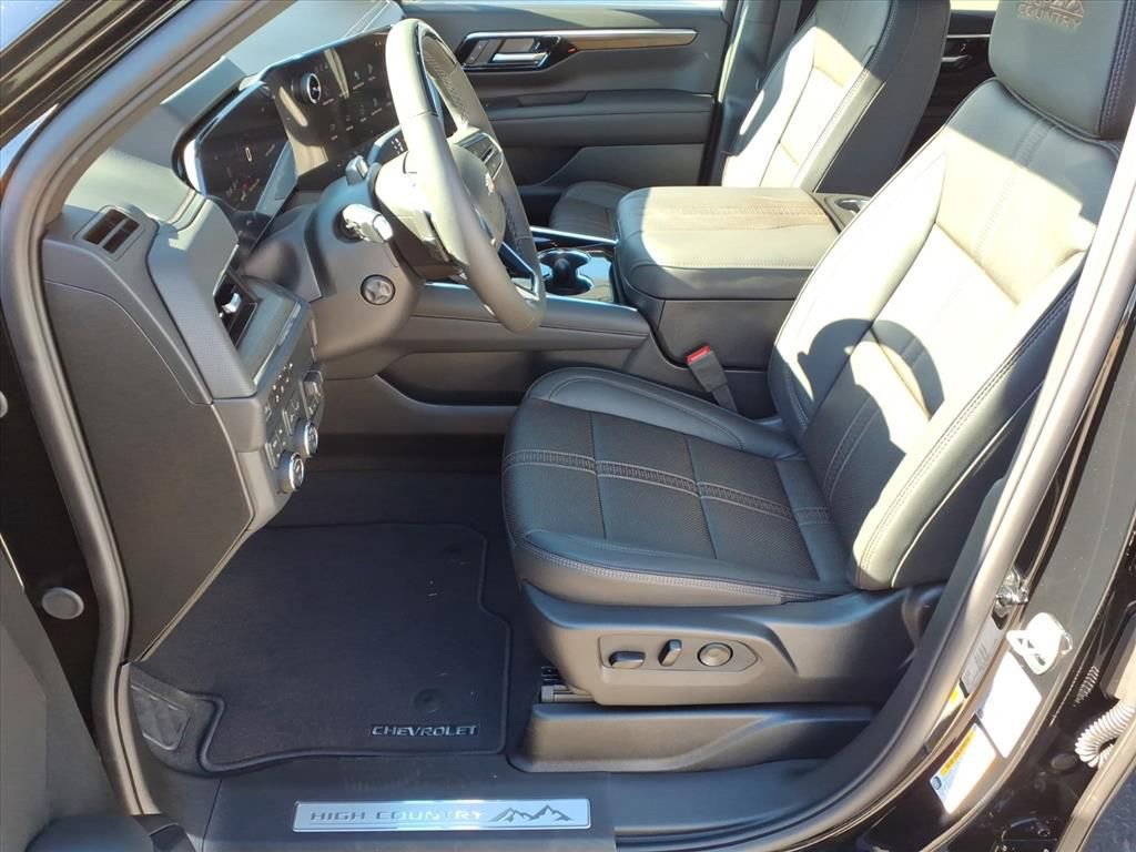 New 2026 Chevrolet Tahoe High Country image 5