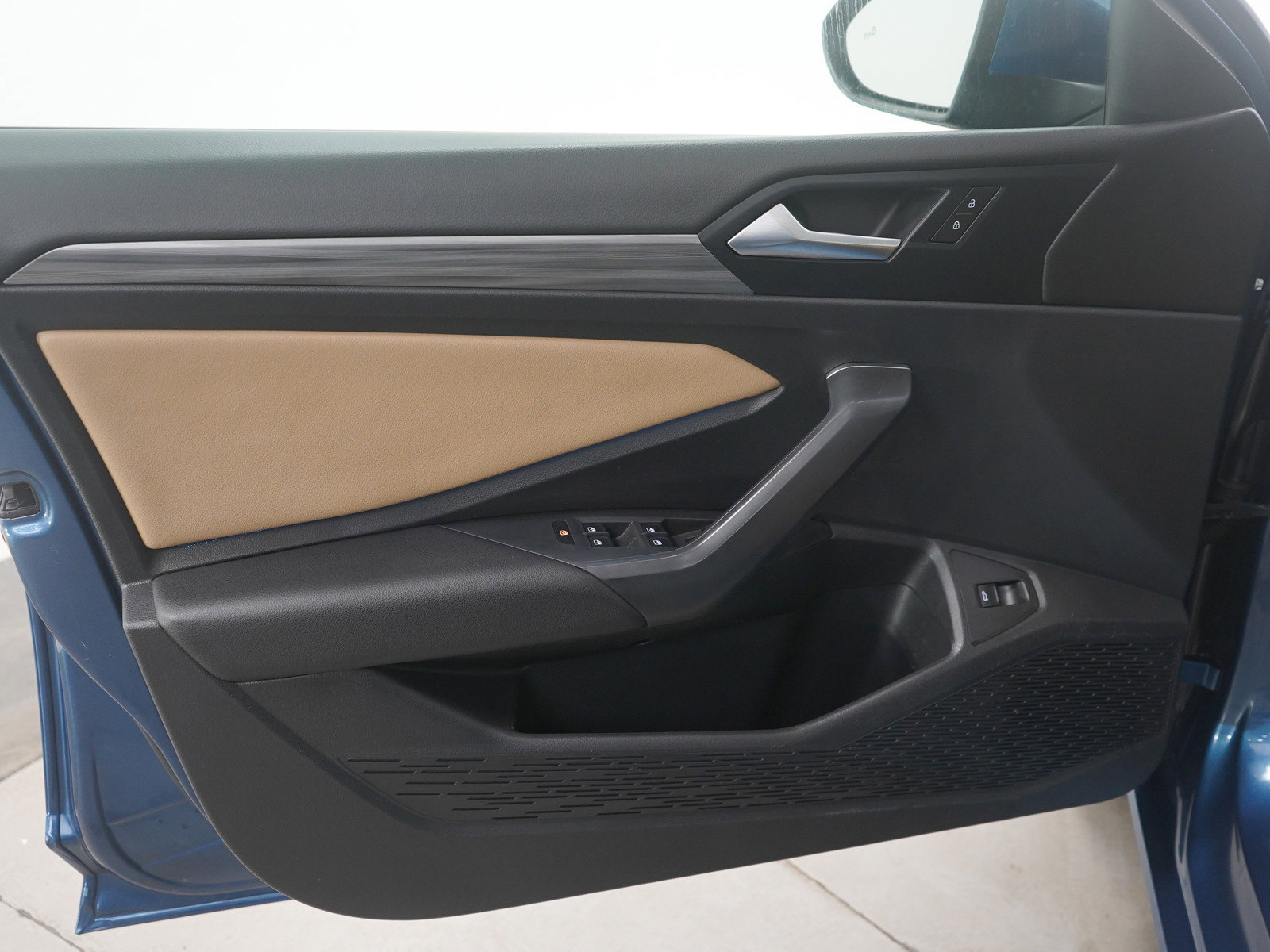 Used 2019 Volkswagen Jetta SEL FWD image 18