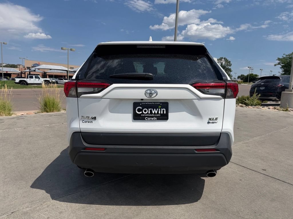 Used 2025 Toyota RAV4 XLE AWD/4WD image 7
