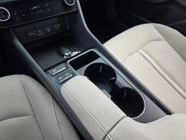 Used 2024 Hyundai Sonata SEL FWD image 17