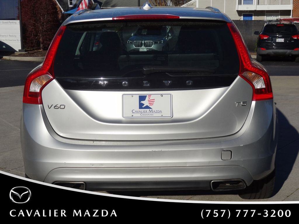 Used 2015 Volvo V60 T5 Premier image 5