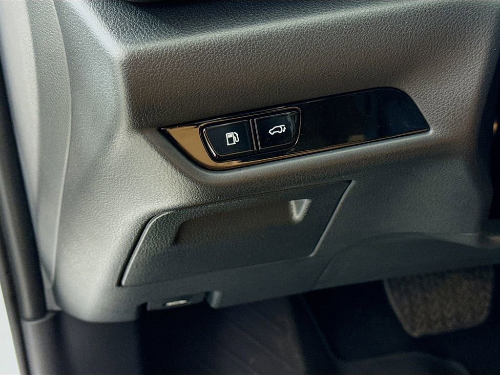 Used 2024 Lexus NX 250 FWD w/ Premium Package image 10