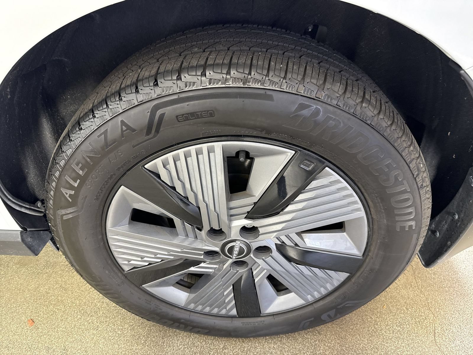 Used 2025 Nissan Murano SL w/ Cargo Package AWD/4WD image 6
