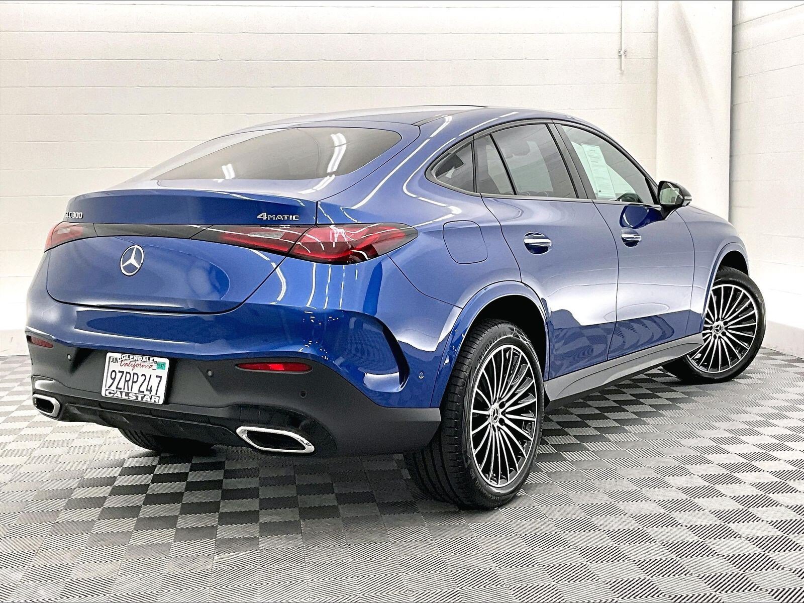 Used 2026 Mercedes-Benz GLC 300 4MATIC image 11