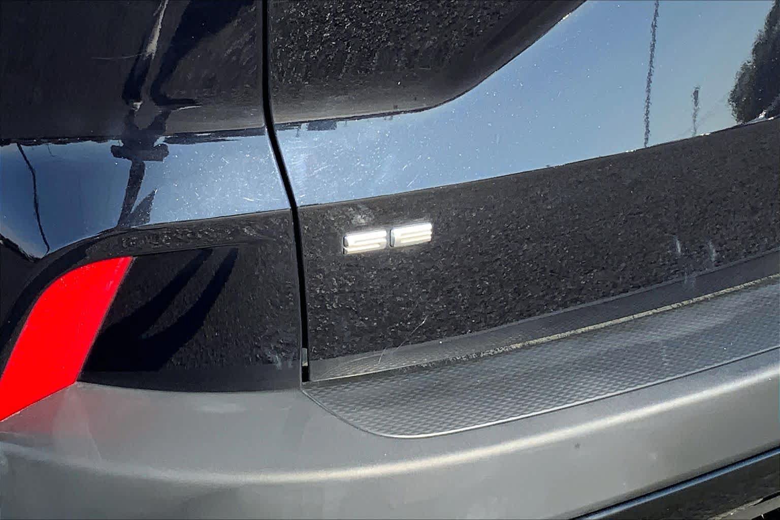 Used 2022 Ford Escape SE w/ SE Sport Appearance Package FWD image 10