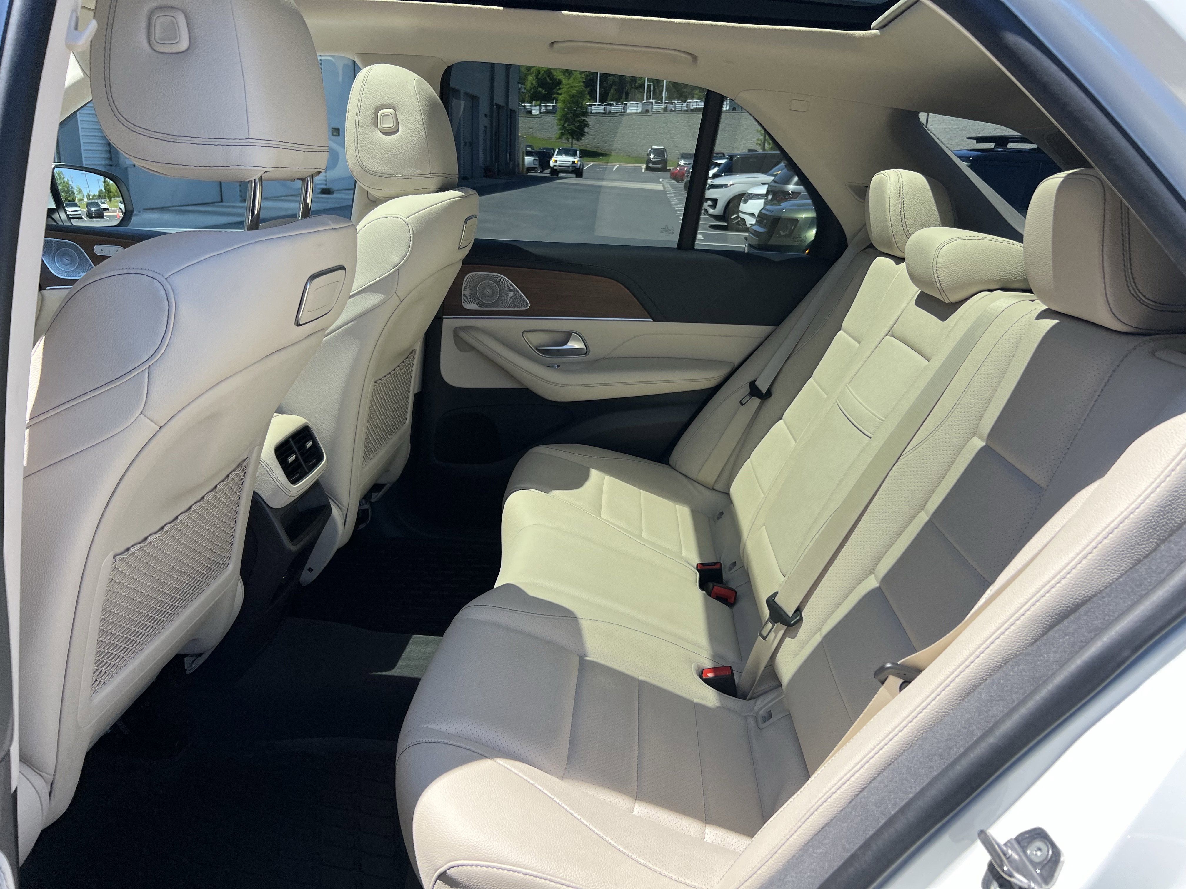Used 2020 Mercedes-Benz GLE 350 4MATIC image 33