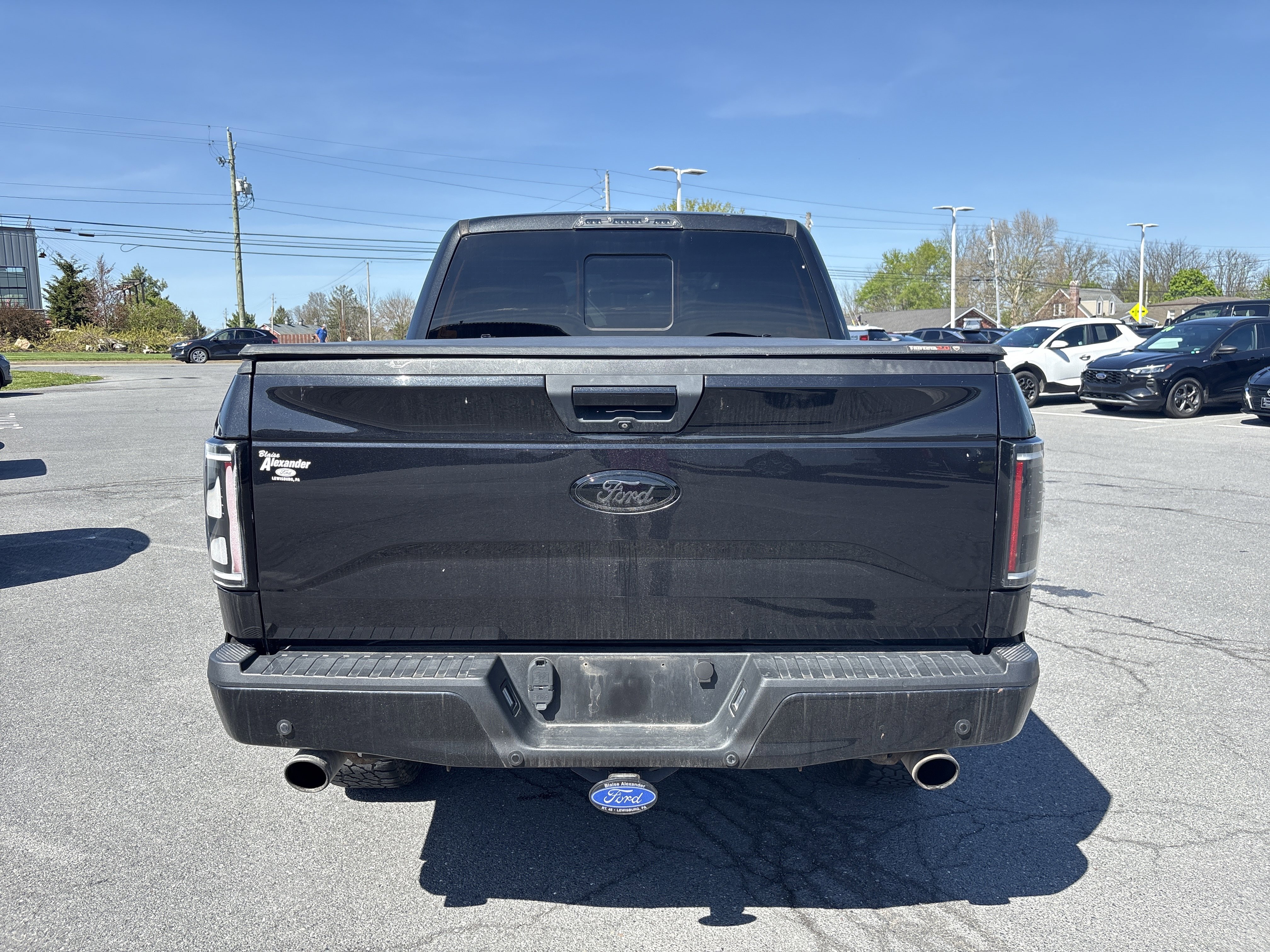 Used 2015 Ford F150 XLT w/ Equipment Group 302A Luxury AWD/4WD video 5