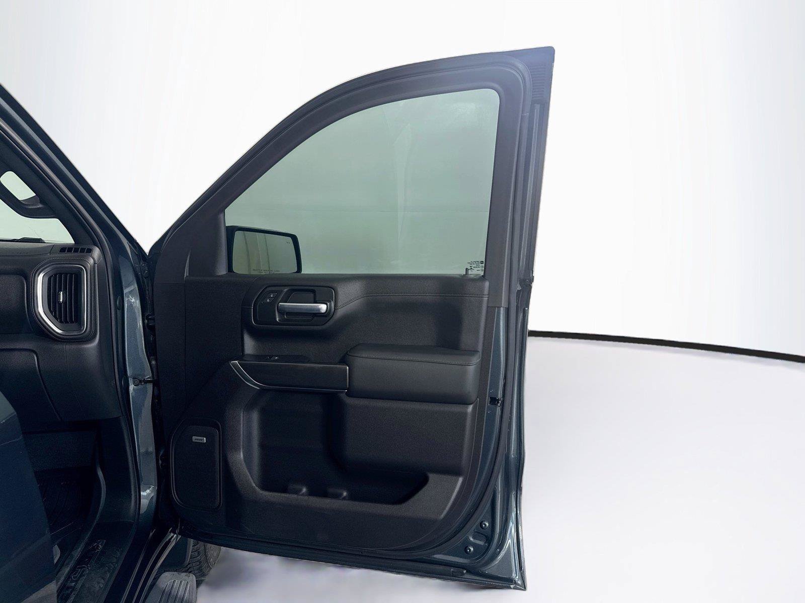 Used 2019 GMC Sierra 1500 AT4 w/ AT4 Premium Package AWD/4WD image 42