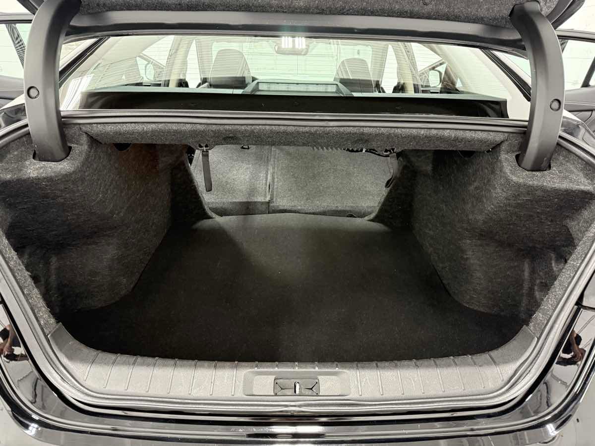 Used 2023 Nissan Maxima SL image 28