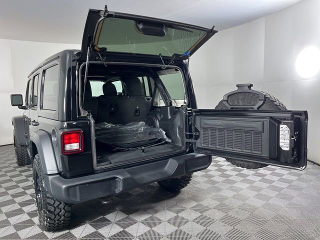 Used 2023 Jeep Wrangler Willys image 45