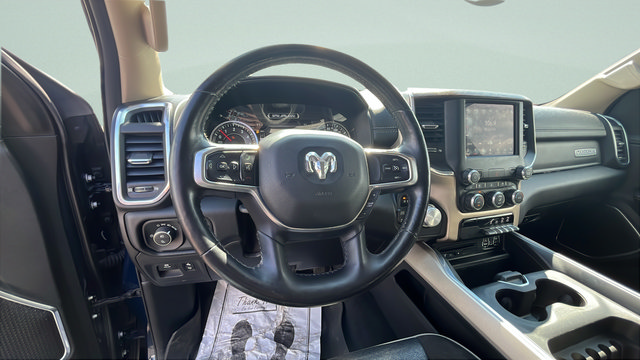 Used 2019 RAM 1500 Laramie AWD/4WD image 13