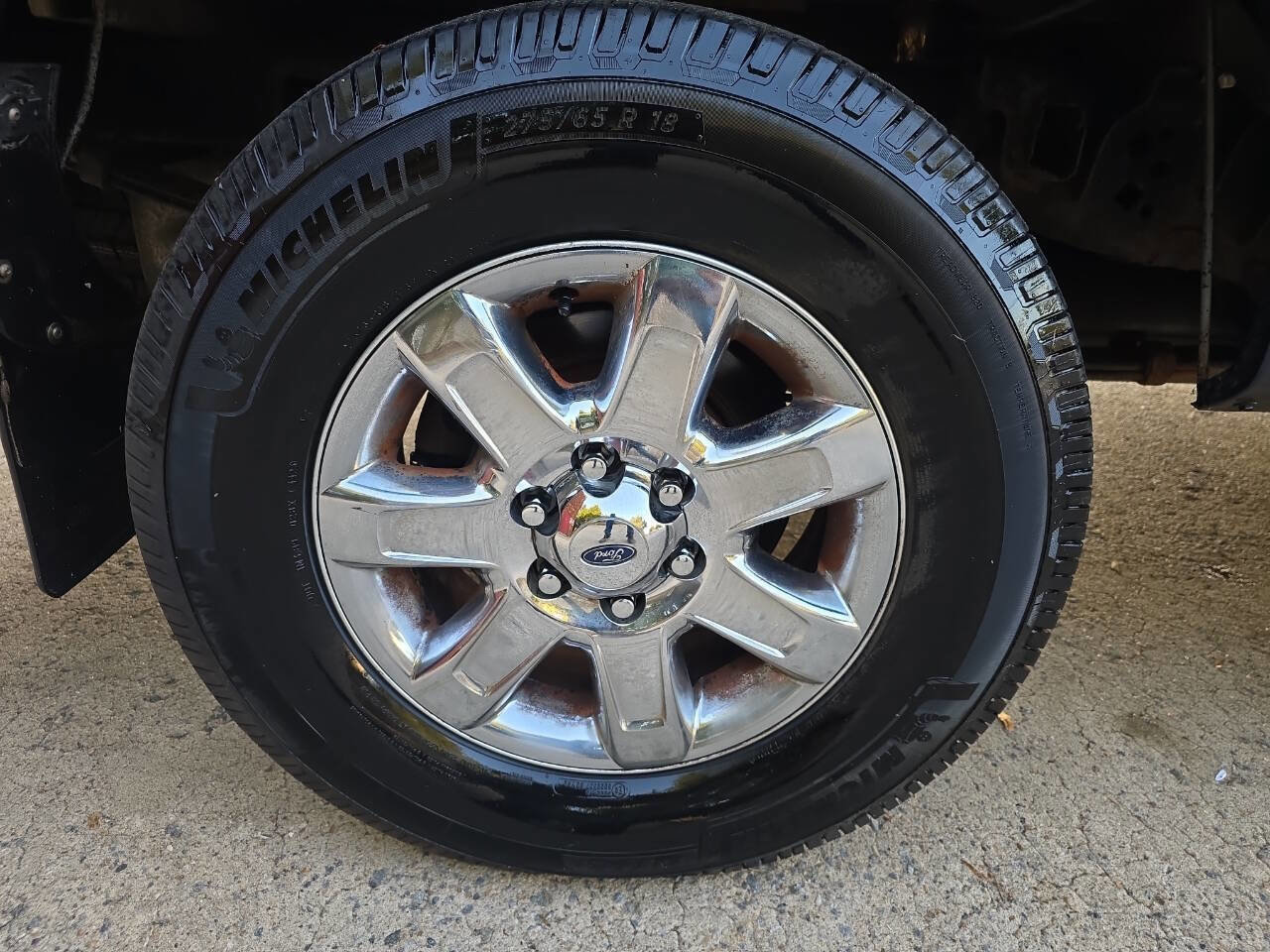 Used 2014 Ford F150 XLT w/ Equipment Group 302A Luxury image 29