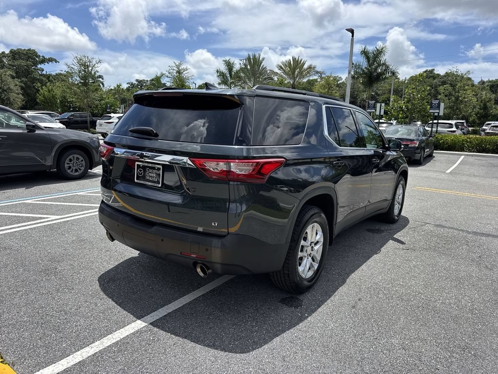 Used 2019 Chevrolet Traverse LT FWD image 3