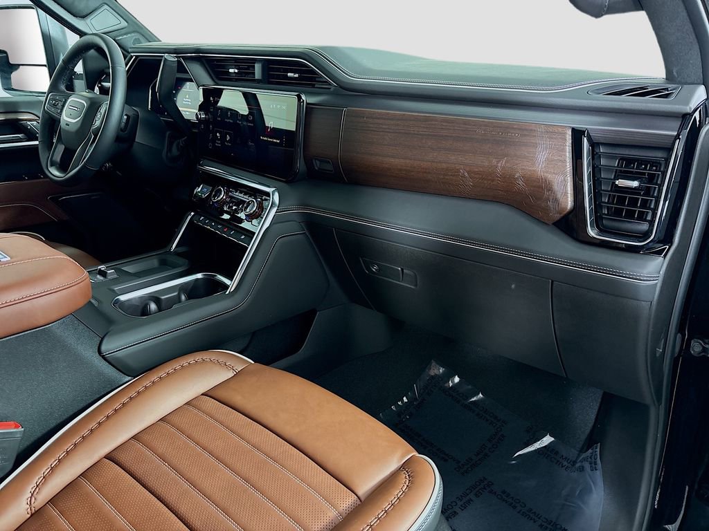 Used 2026 GMC Sierra 3500 Denali Ultimate image 33