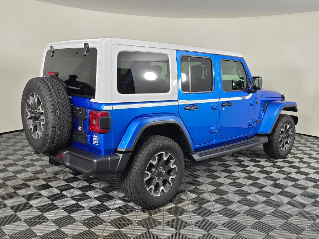 New 2026 Jeep Wrangler Unlimited Sahara w/ Whitecap Package AWD/4WD image 4