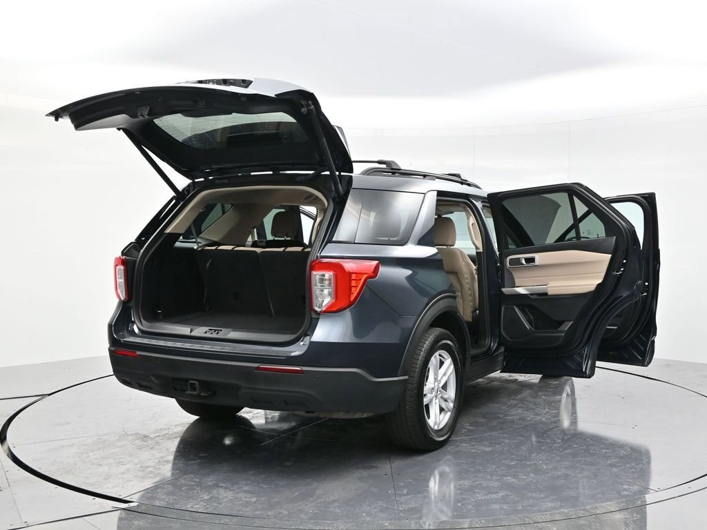 Certified 2022 Ford Explorer XLT w/ Class IV Trailer Tow Package image 61