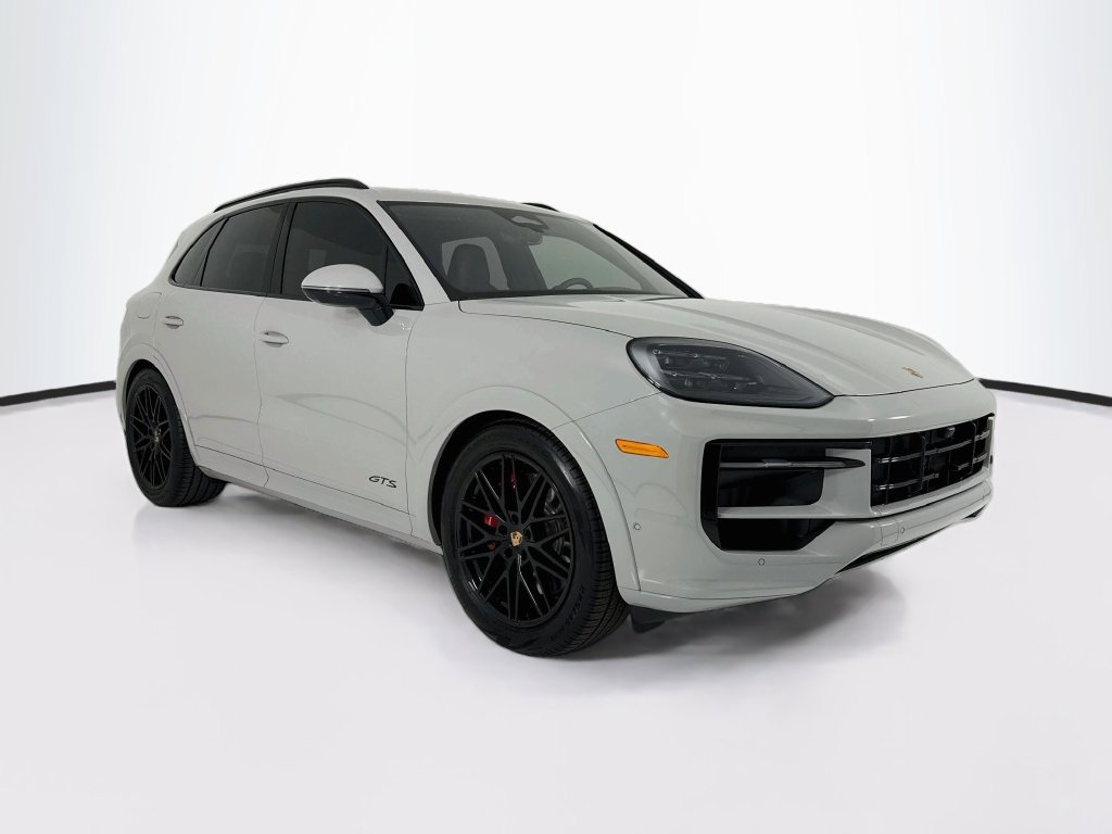 New 2026 Porsche Cayenne GTS AWD/4WD image 7