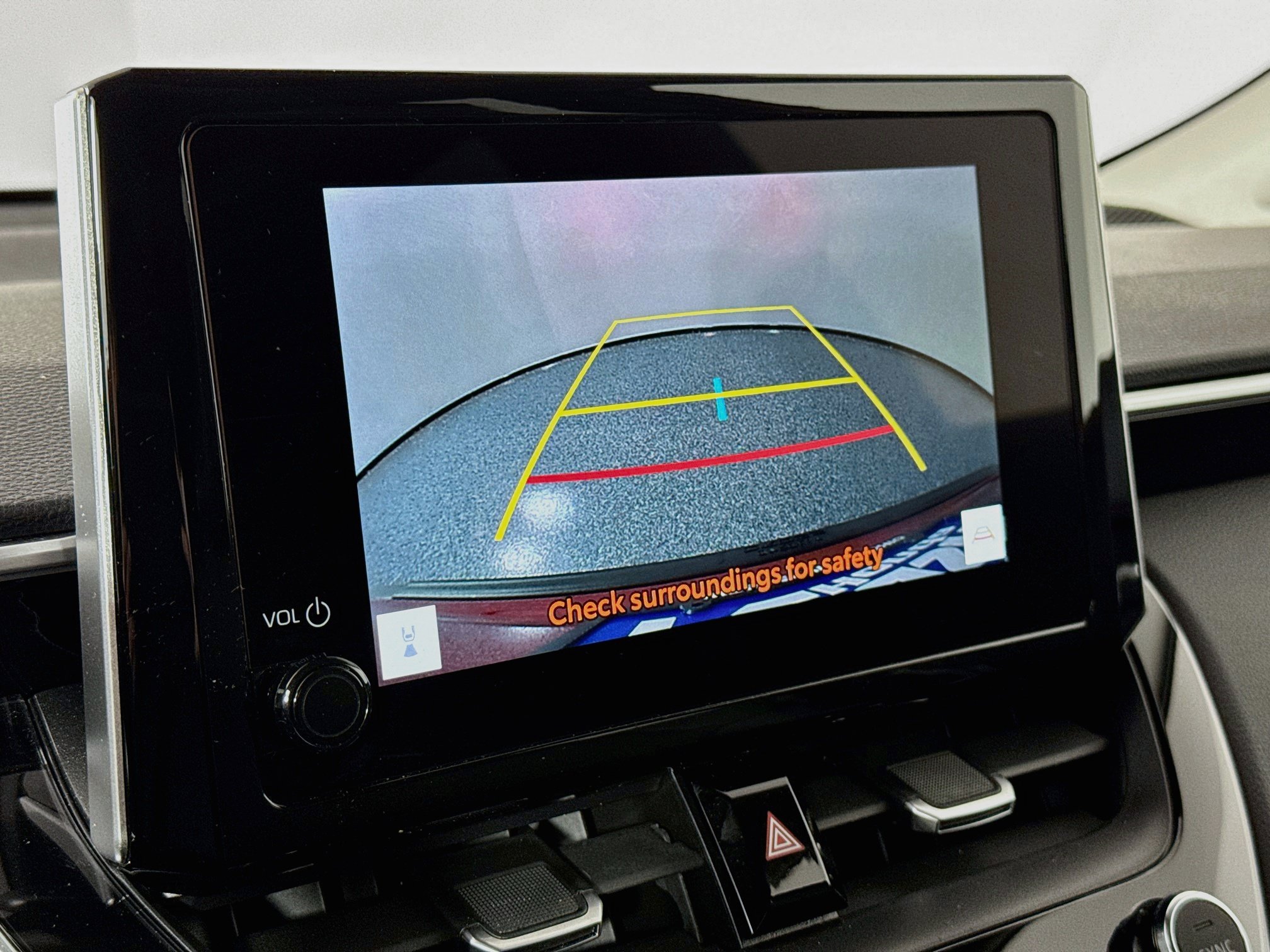 Used 2023 Toyota Corolla Cross XLE w/ Convenience Package FWD image 13