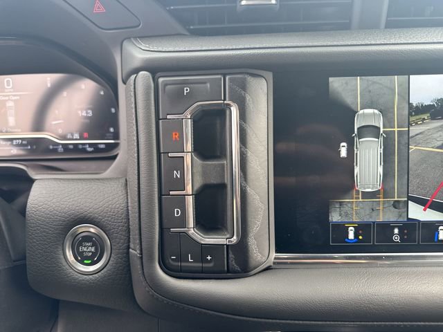 Used 2024 GMC Yukon Denali image 15