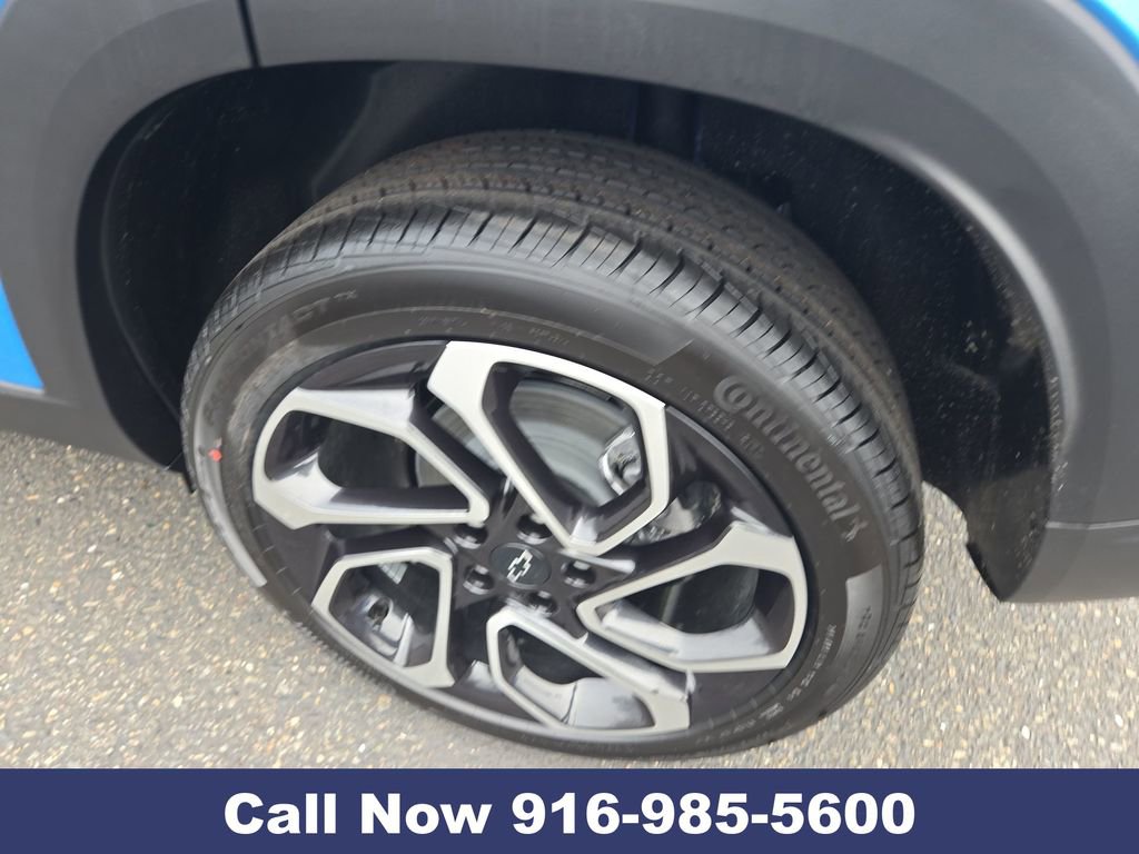 New 2026 Chevrolet Trax RS w/ Sunroof Package image 38