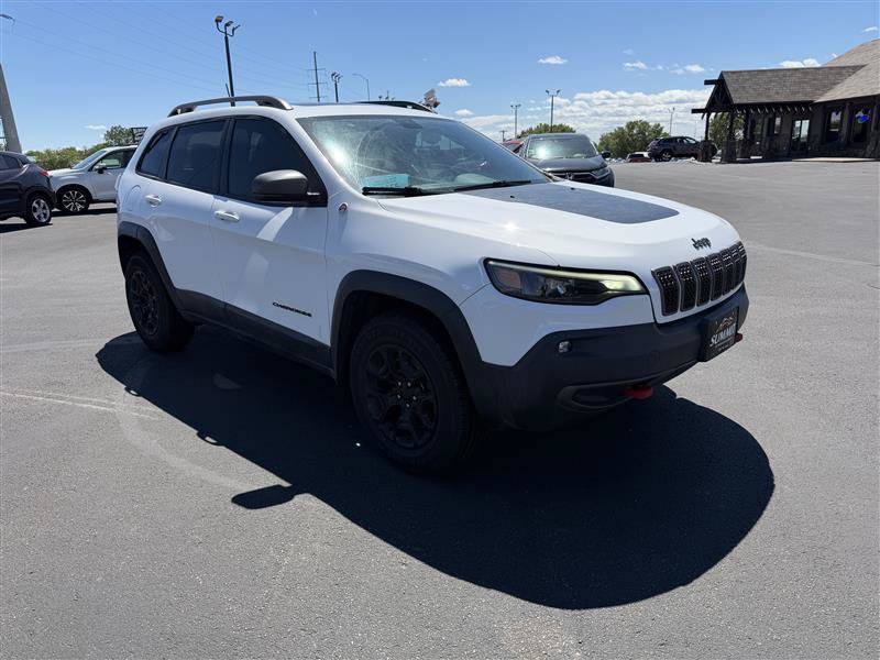 Used 2019 Jeep Cherokee Trailhawk w/ Comfort/Convenience Group AWD/4WD image 2