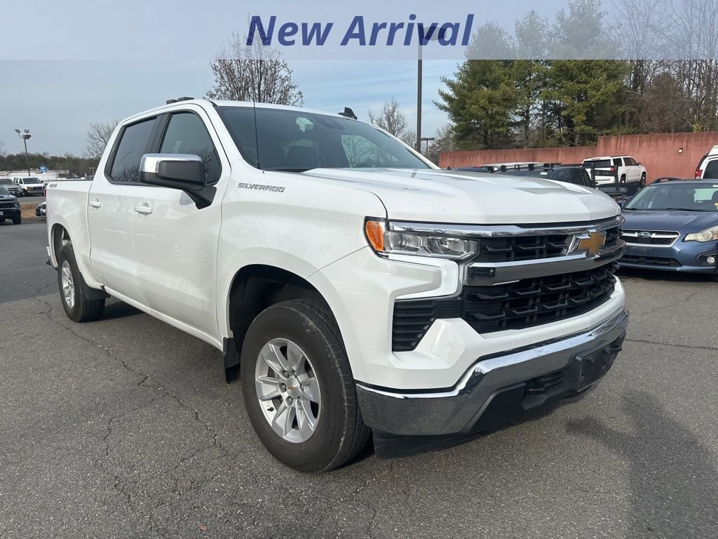 Certified 2025 Chevrolet Silverado 1500 LT image 2