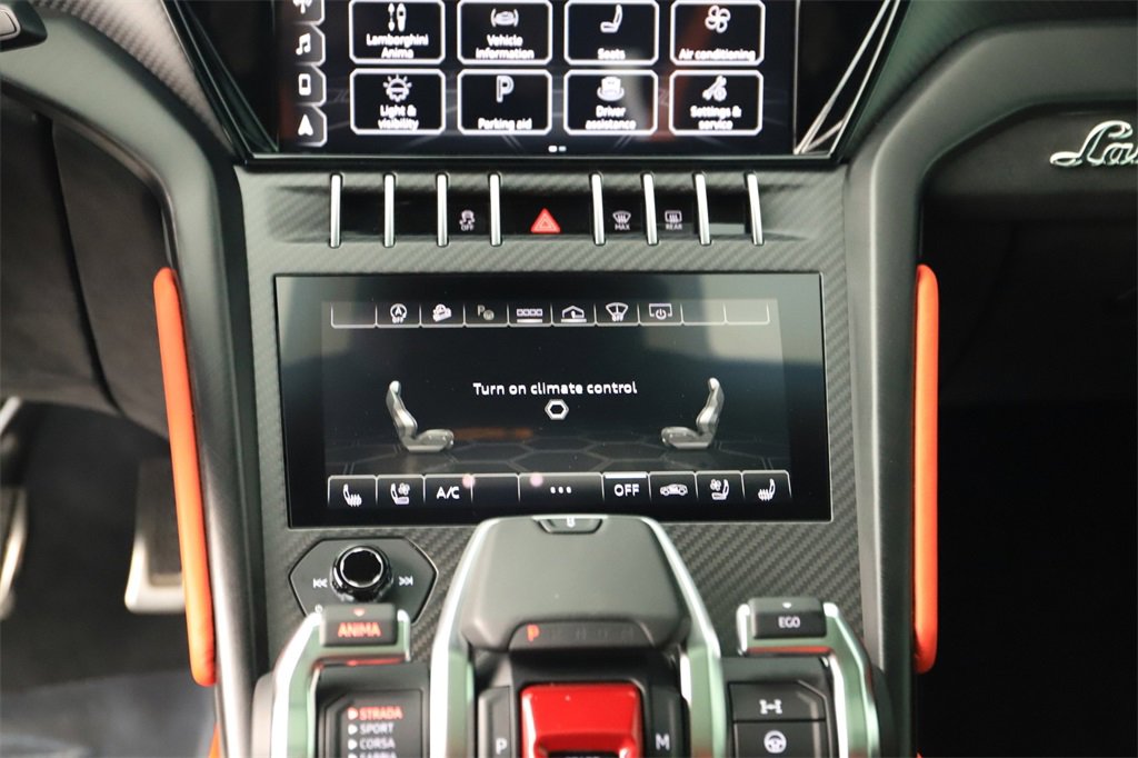 Used 2022 Lamborghini Urus image 20